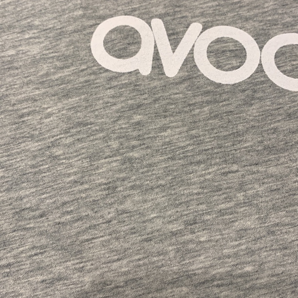 Avocado Gray Heather Crop Tee OS NWT - Picture 6 of 8